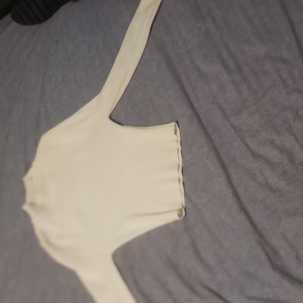 Roma knit xl white and I have a pink if you check my other listings